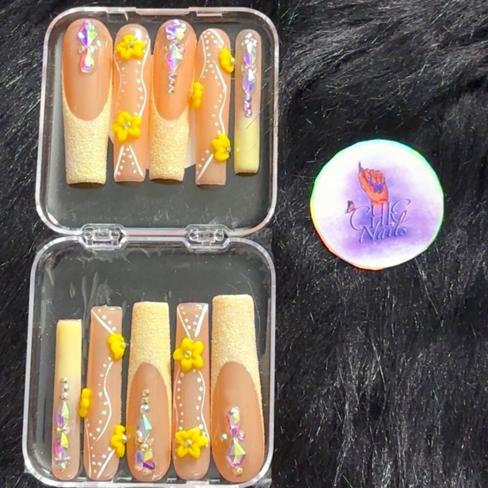 Handmade Acrylic Press-On Nails